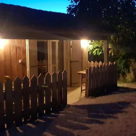 Bed and Breakfast Moulin De Bonfilhon Cornillon-Confoux Exterior foto